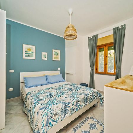 L'Oasi Del Tramonto Villa อากรอโปลี ภายนอก รูปภาพ