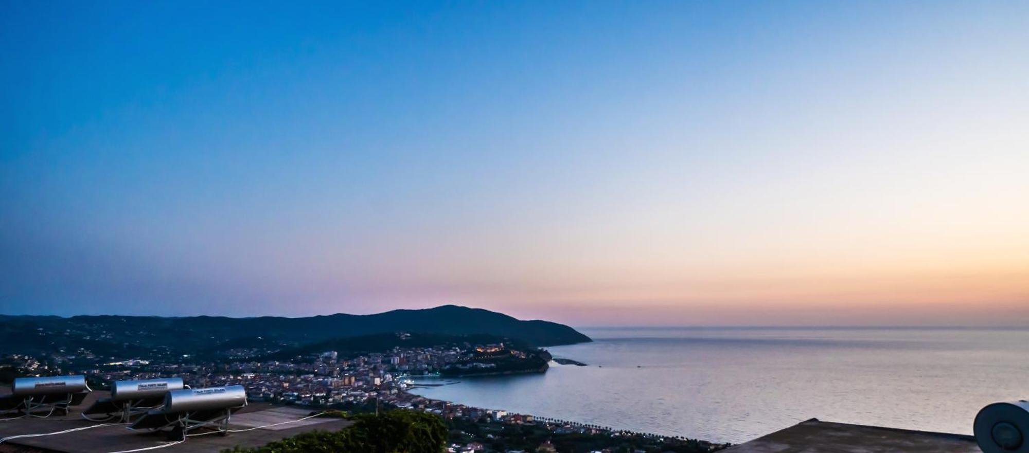 L'Oasi Del Tramonto Villa อากรอโปลี ภายนอก รูปภาพ